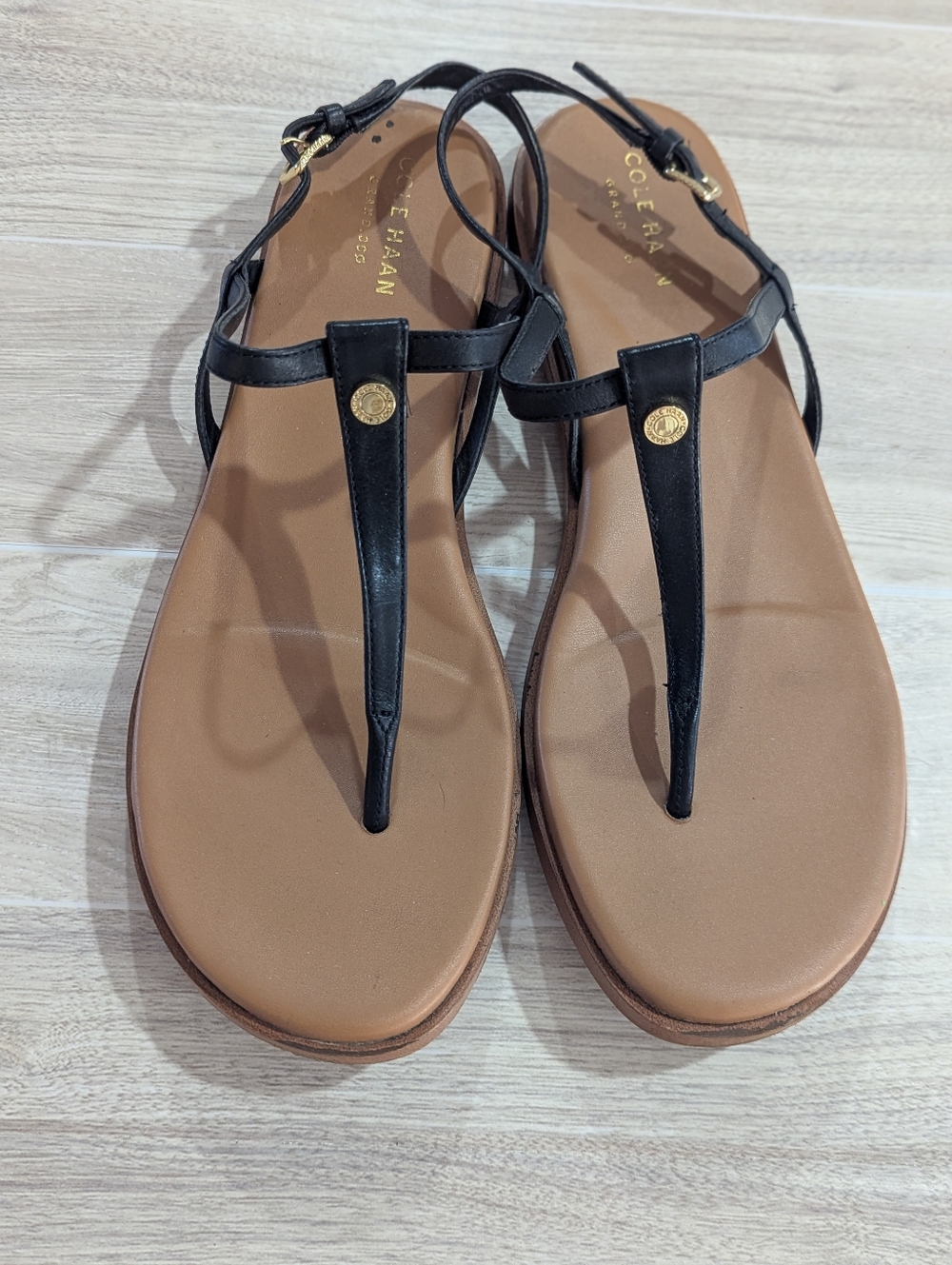 Cole Haan Grand 36 Black Strappy Brown Sole Sandals Size 8 *GUC